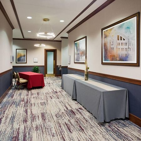 Sheraton St Paul Woodbury Hotel Екстер'єр фото