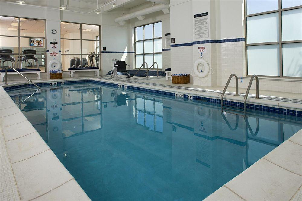 Sheraton St Paul Woodbury Hotel Зручності фото