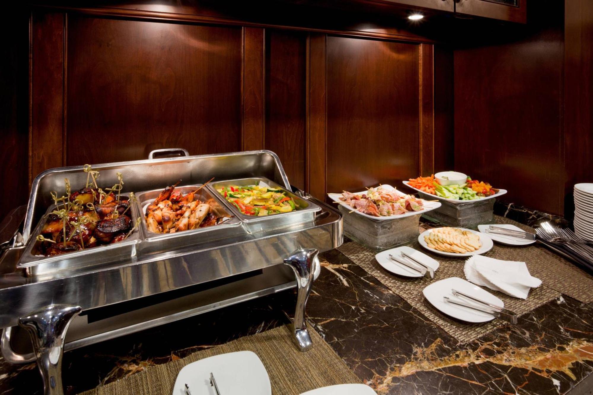 Sheraton St Paul Woodbury Hotel Екстер'єр фото