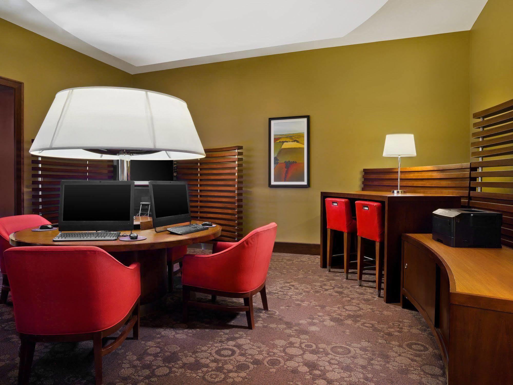 Sheraton St Paul Woodbury Hotel Екстер'єр фото